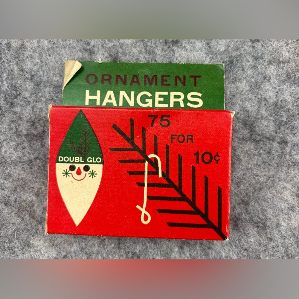 Doubl Glo | Christmas Tree Hangers | Paper Novelty Mfg Company Original Box 1959